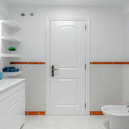 Amazing View In Blue One Bedroom With Wifi And Pool アパート Chayofa