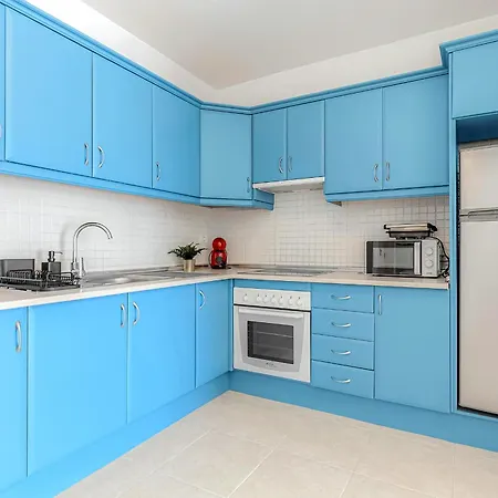 Amazing View In Blue One Bedroom With Wifi And Pool